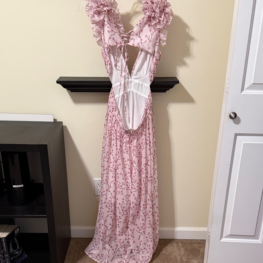 Pink Floral Ruffle Dress - Picture 6 of 9
